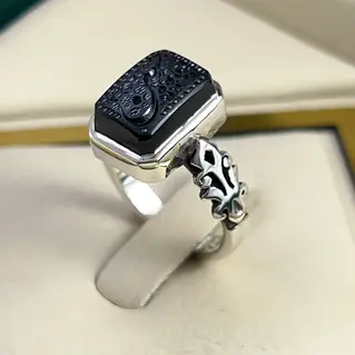 انگشتر نقره مردانه عقیق یمنی مشکی خطی کد S155366