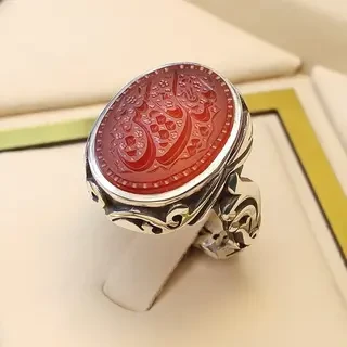 انگشتر نقره مرانه عقیق یمنی سرخ خطی کد S2278