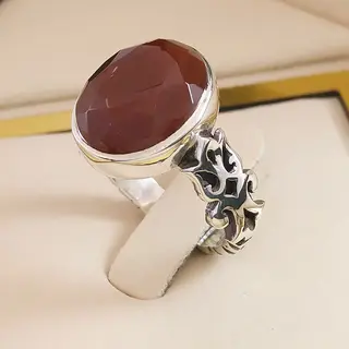 انگشتر نقره مردانه عقیق یمنی سرخ الماس تراش کد S2523