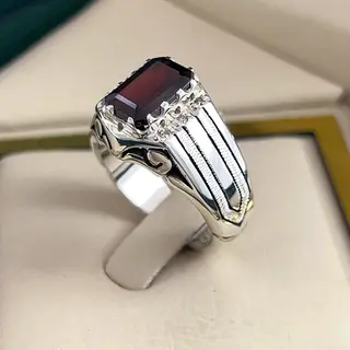انگشتر نقره مردانه گارنت کد S2577