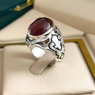 انگشتر نقره مردانه عقیق یمنی سرخ الماس تراش کد S2596
