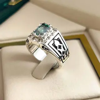 انگشتر نقره مردانه توپاز سبز کد S2602