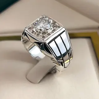 انگشتر نقره مردانه موزنایت کد S2704
